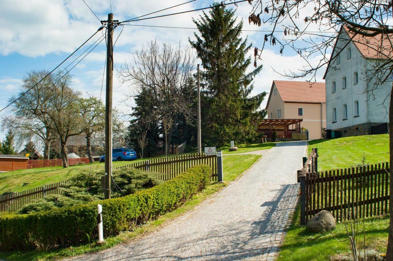 Dreiseitenhof Ferienwohnung Künzel Tharandt Exterior foto